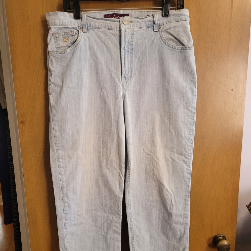 Women's Jeans